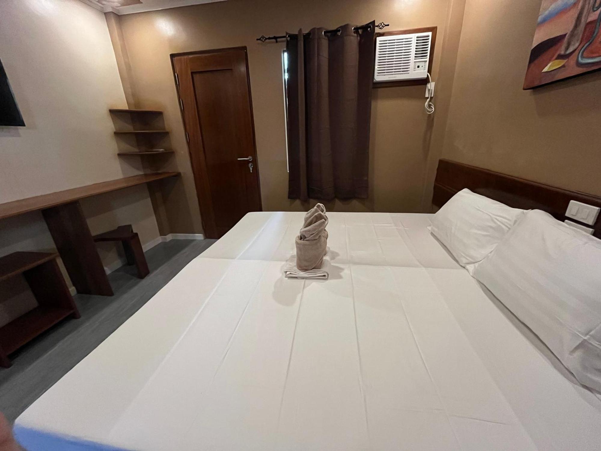 On Board Lifestyle Panglao Resort Eksteriør billede