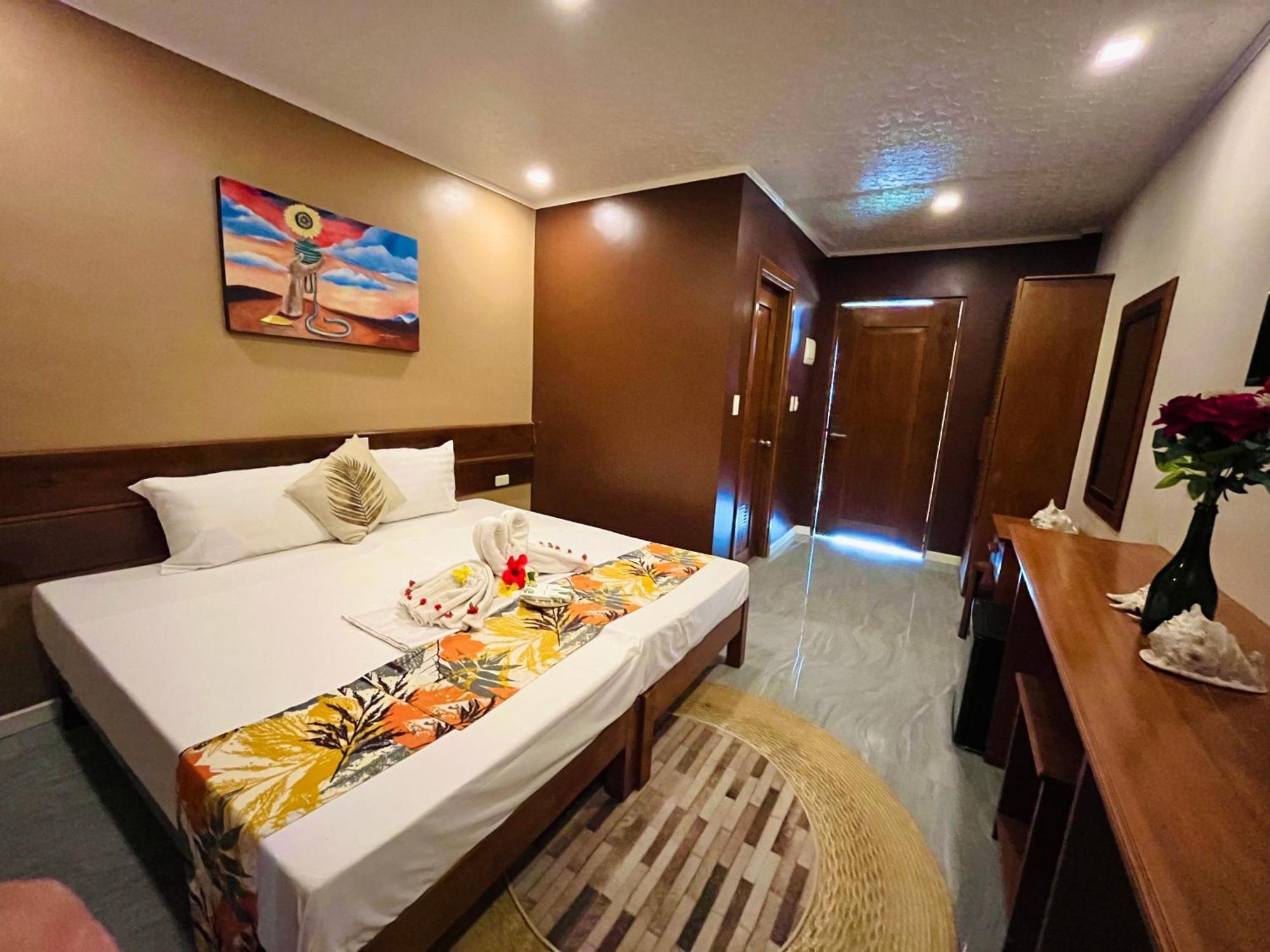 On Board Lifestyle Resort Free Motorbike Panglao Eksteriør billede